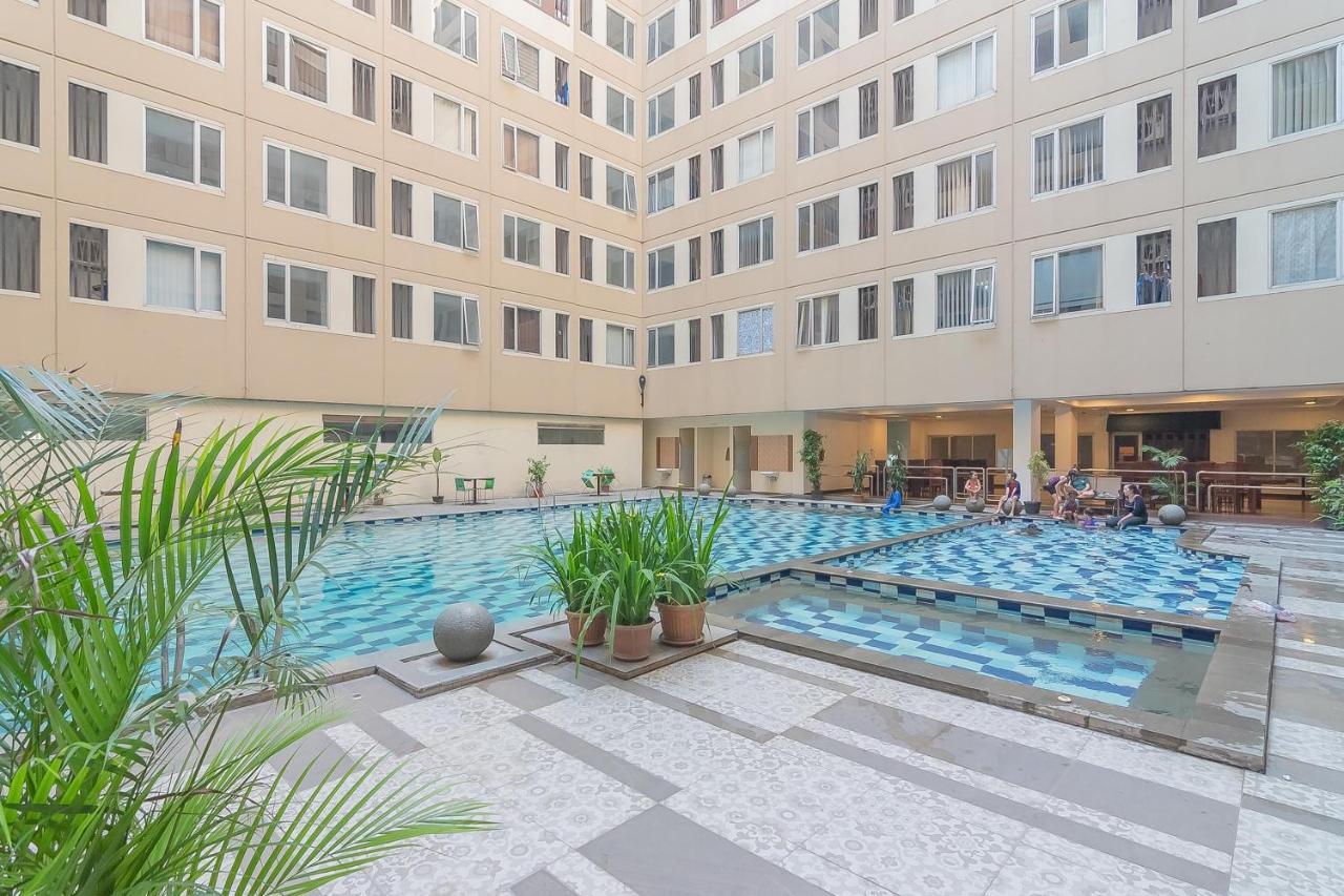 RedDoorz Apartment @ Emerald Towers Bandung Exterior foto